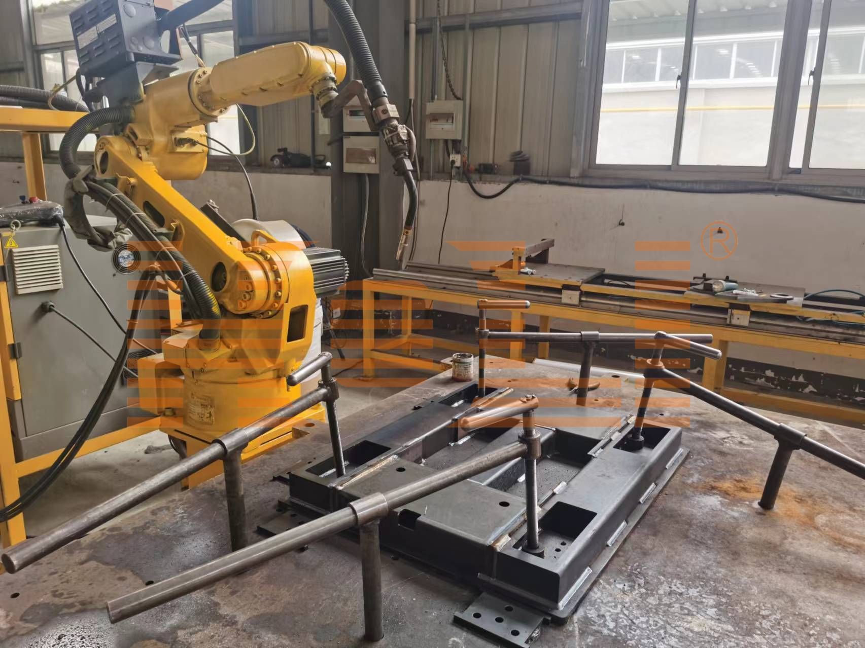 welding robot(1)